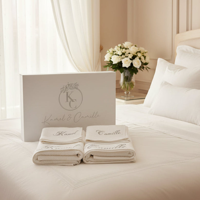 Cadeau de mariage - coffret serviettes dans une boite cadeau